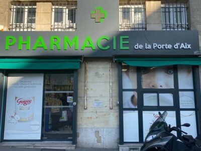 Cinq Colonnes Tiroirs pour une pharmacie à Marseille